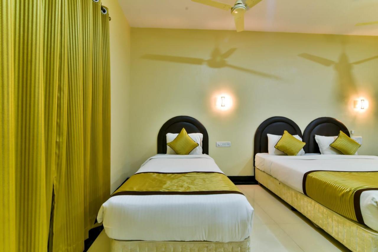 Baga Fantacia Beach Inn 칼랑굿 외부 사진