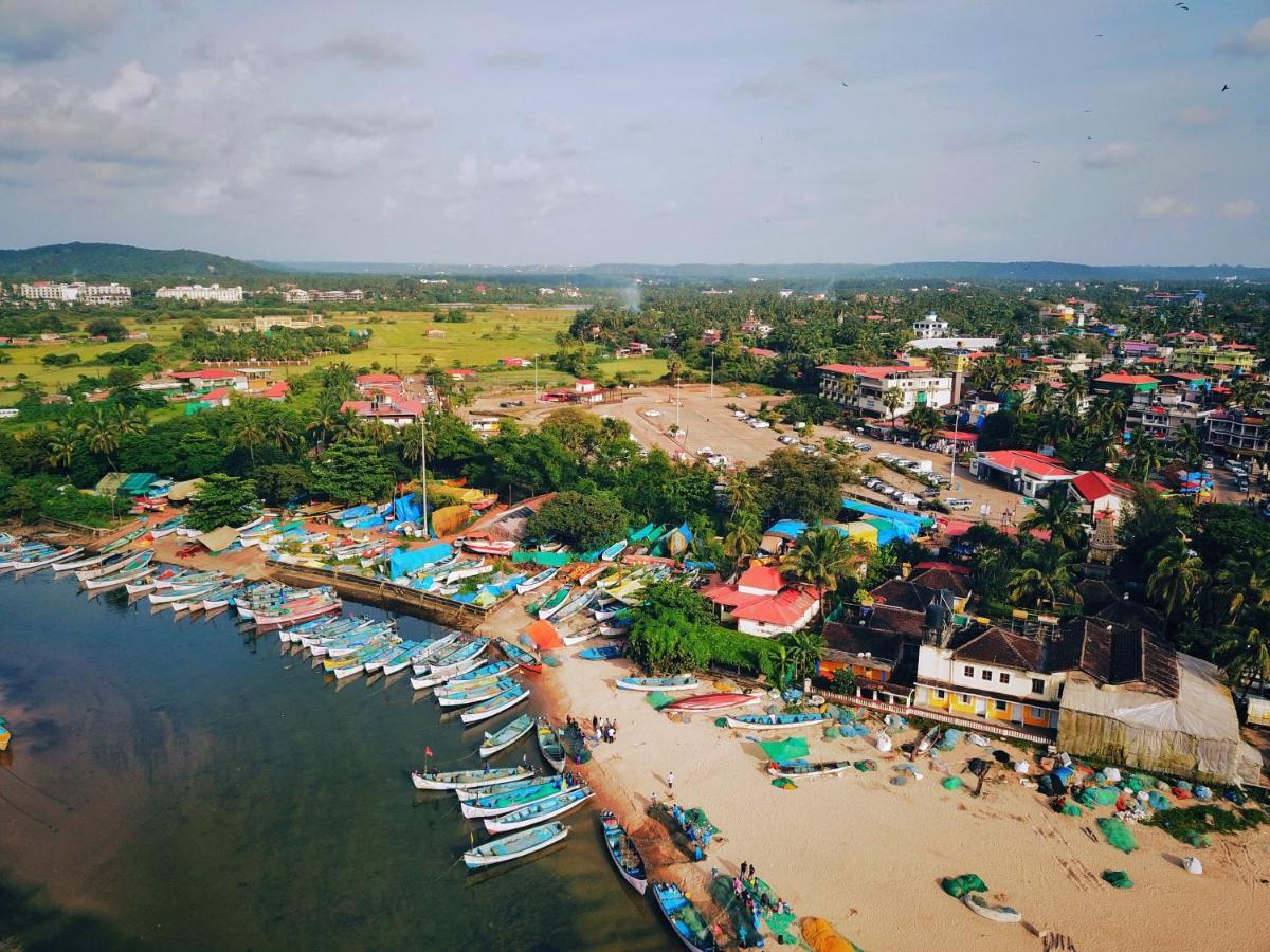 Baga Fantacia Beach Inn 칼랑굿 외부 사진
