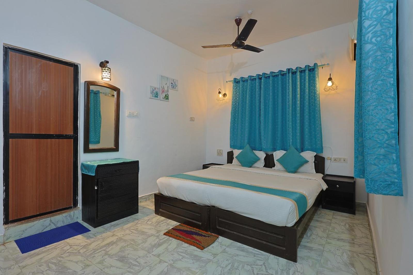 Baga Fantacia Beach Inn 칼랑굿 객실 사진
