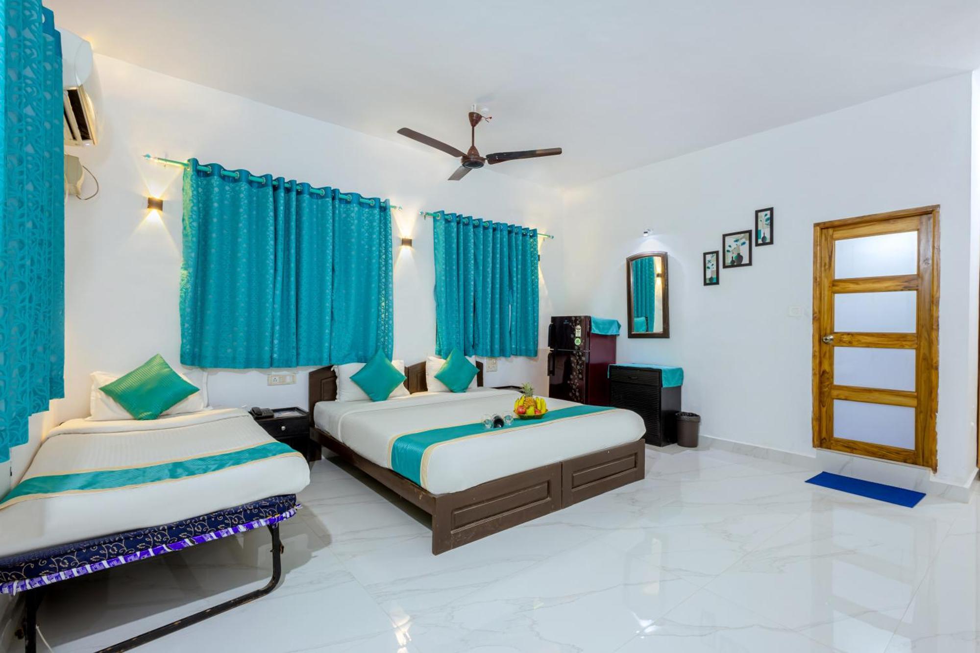 Baga Fantacia Beach Inn 칼랑굿 객실 사진