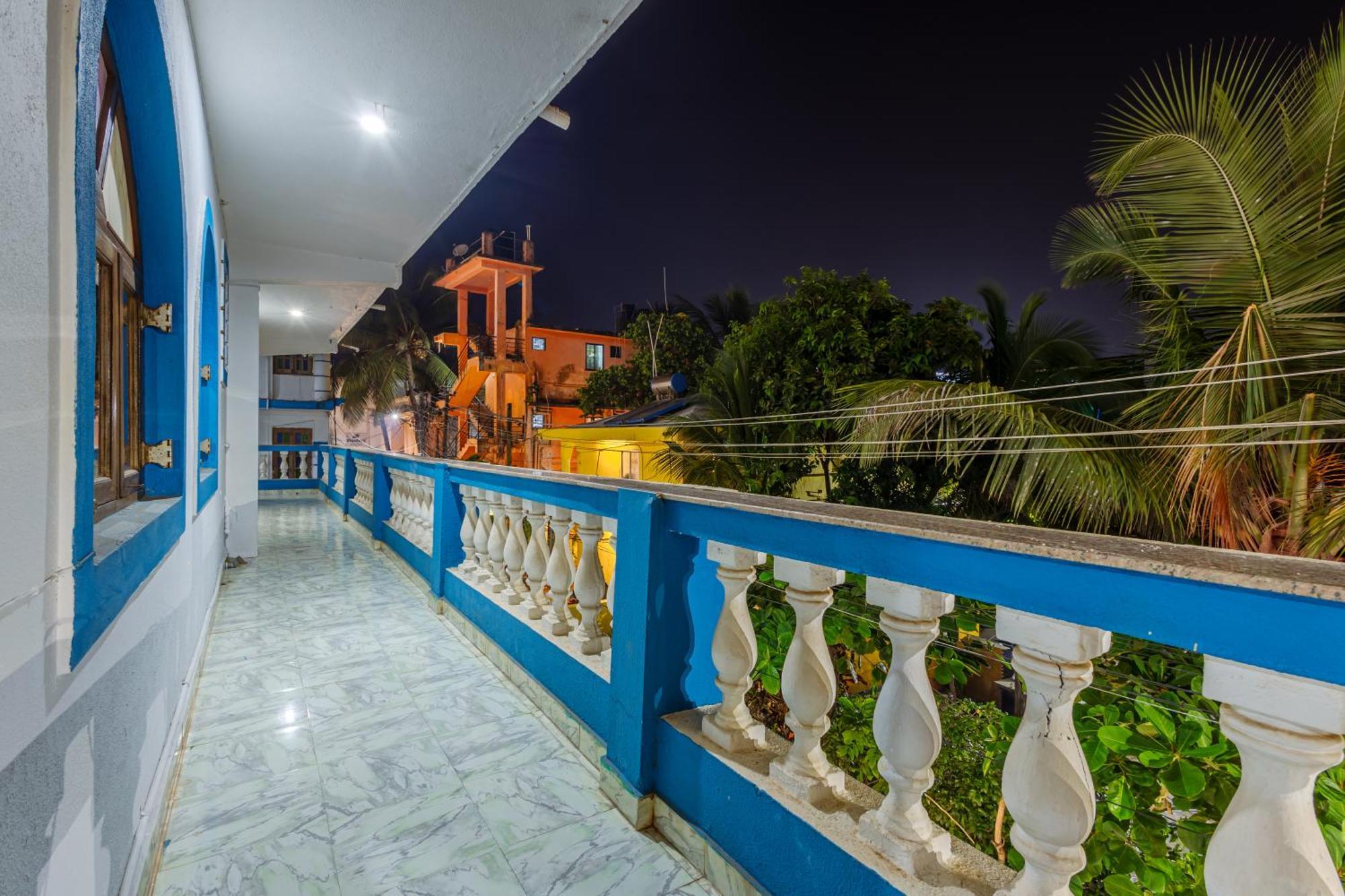 Baga Fantacia Beach Inn 칼랑굿 객실 사진